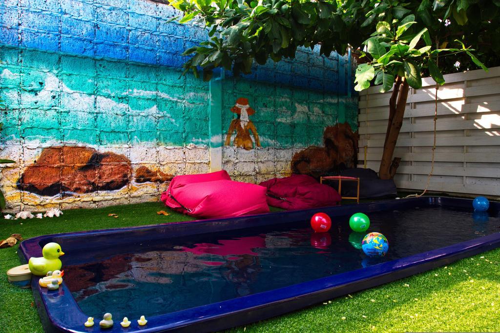 בנגקוק Barefeet Naturist Resort (Adults Only) מראה חיצוני תמונה