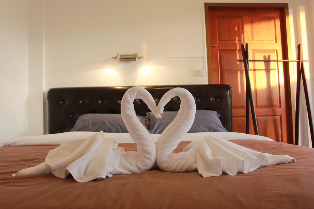 בנגקוק Barefeet Naturist Resort (Adults Only) מראה חיצוני תמונה