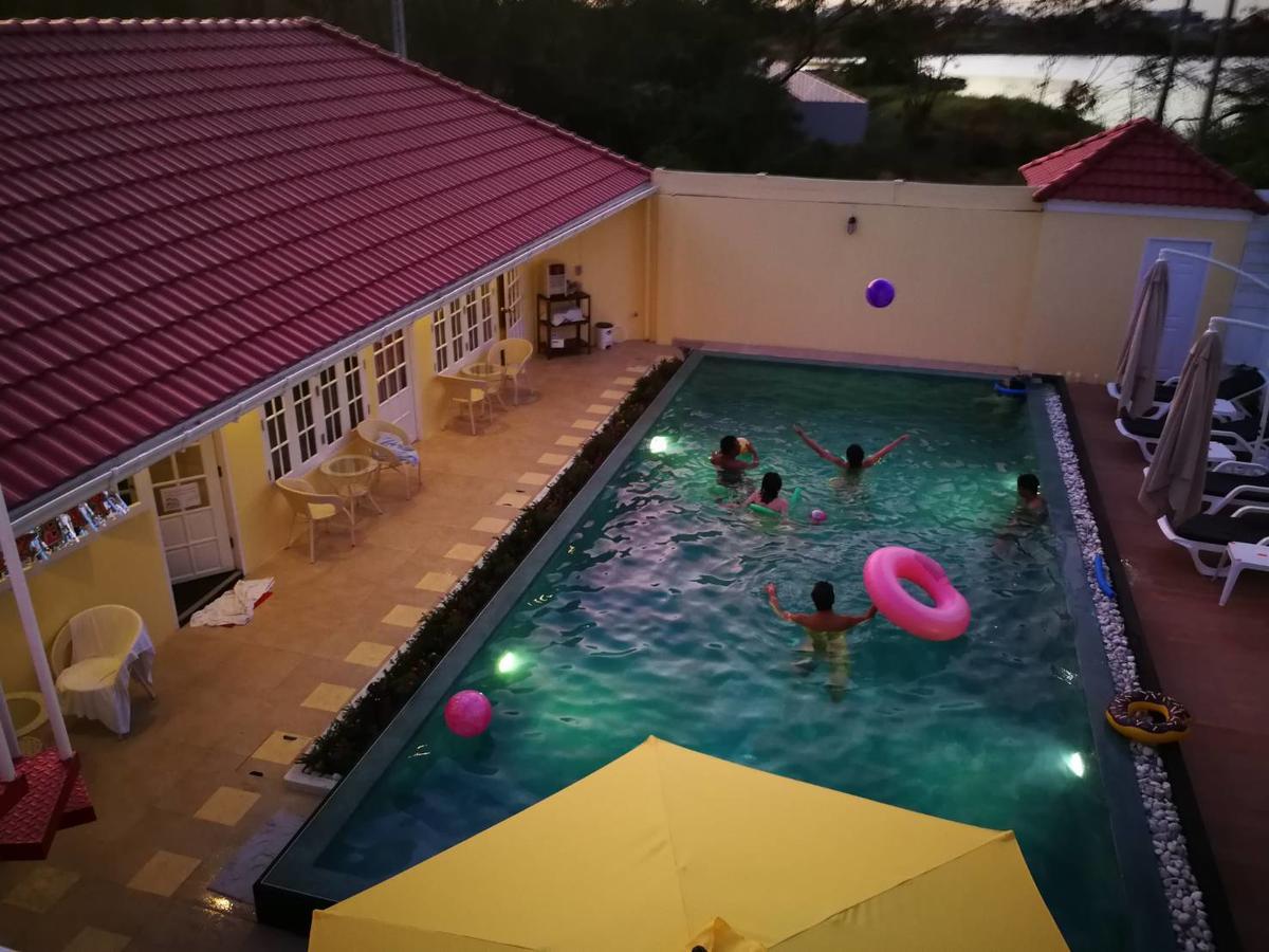 בנגקוק Barefeet Naturist Resort (Adults Only) מראה חיצוני תמונה